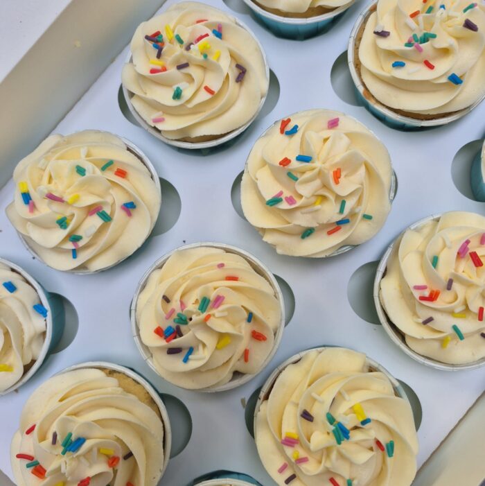 Vanilla Cupcake Box